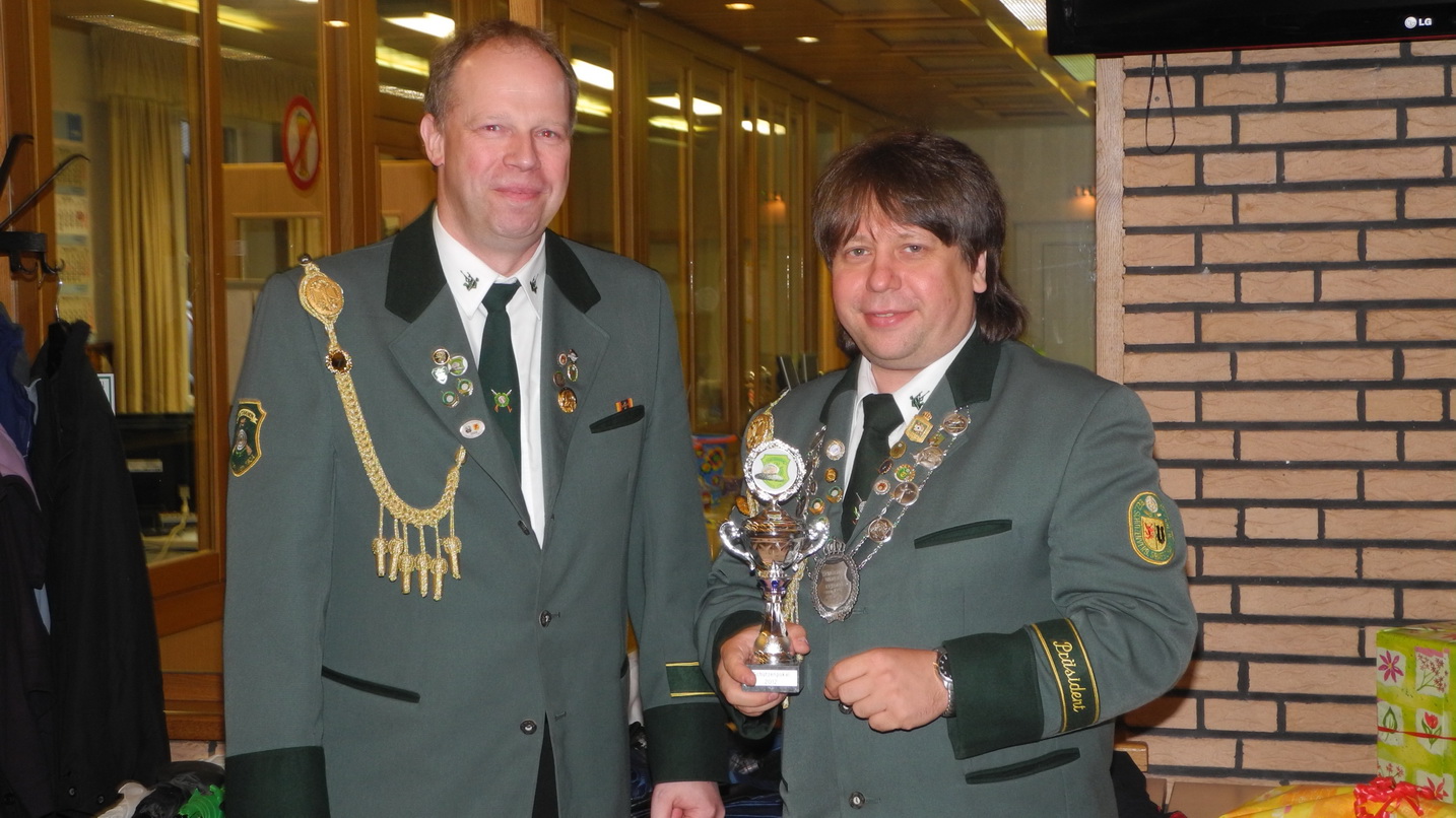 Den Sch&uuml;tzenpokal 2012 gewann Thomas Nowak